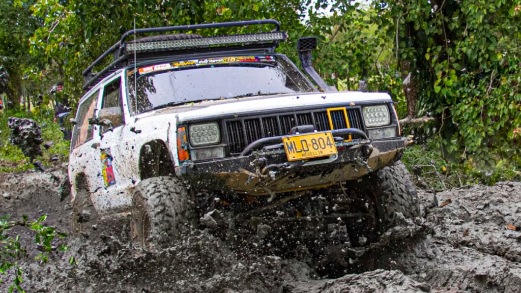 A classic Jeep Cherokee XJ, a staple of iconic Old SUVs.