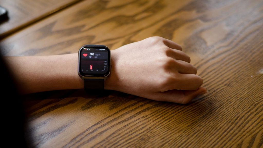 A side-by-side interface demonstration showing the benefits of a modern Galaxy Watch update after applying a smartwatch software update