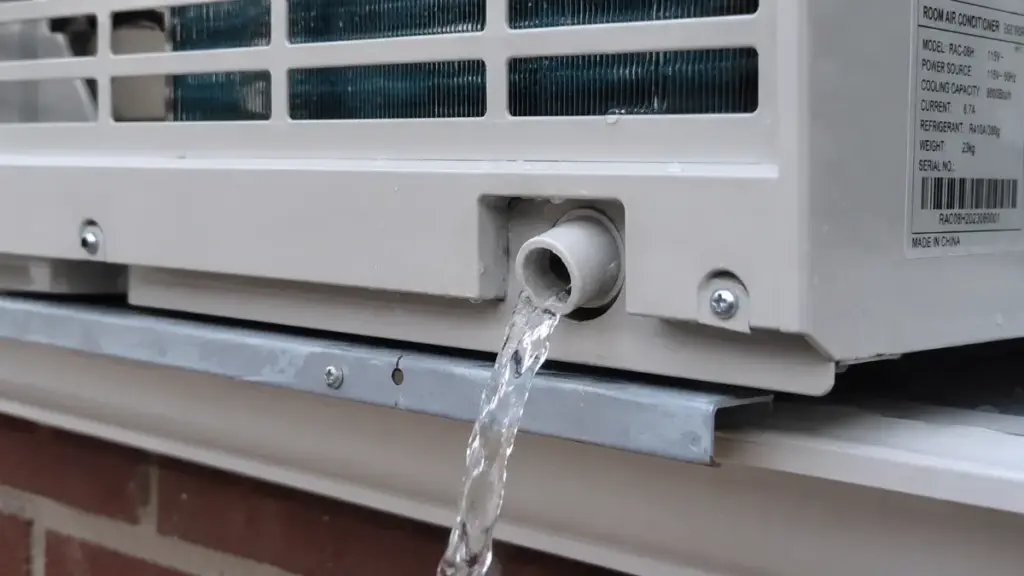 Drainage port of a high-quality window air conditioning unit .