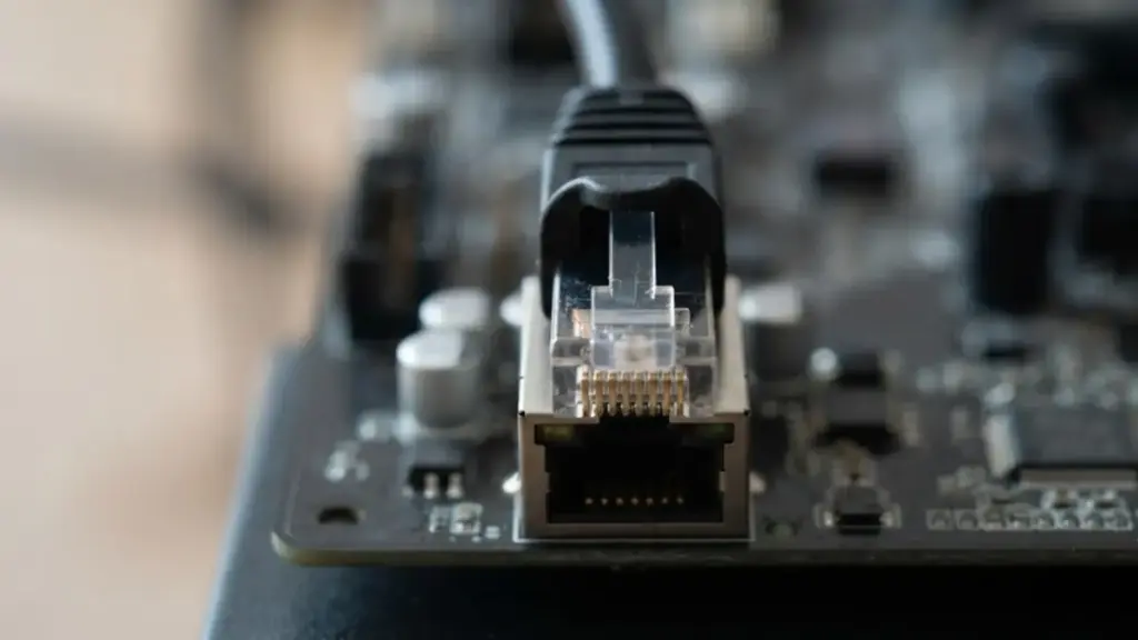 black-ops-multiplayer-fix-ethernet-cable-connection-port