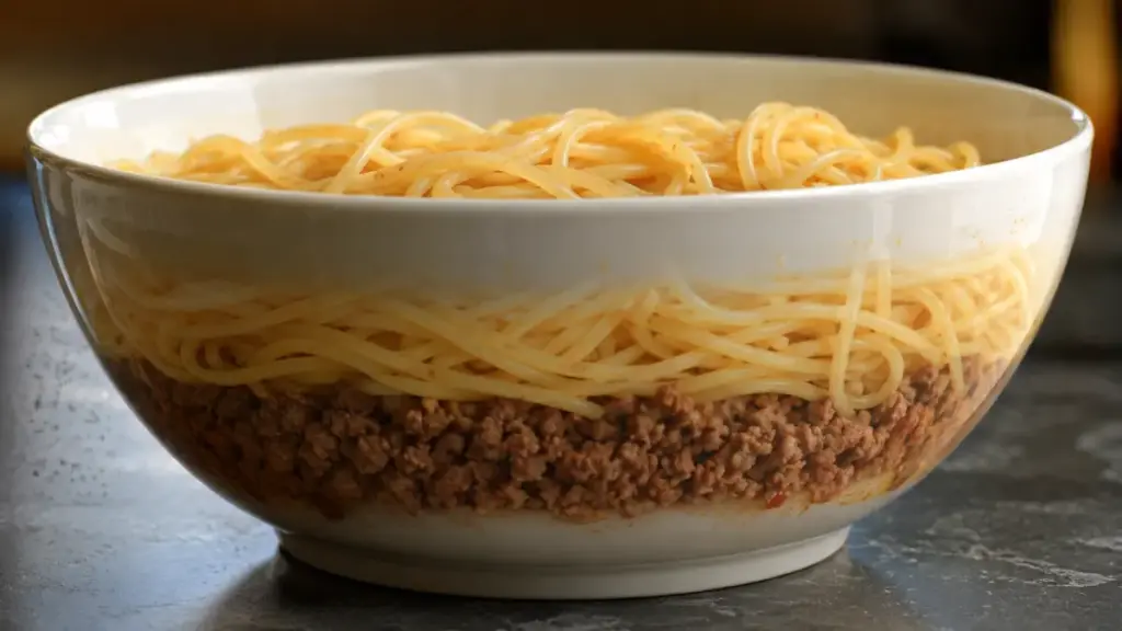 broken-sauce-integration-showing-meat-separated-from-smooth-spaghetti-strands