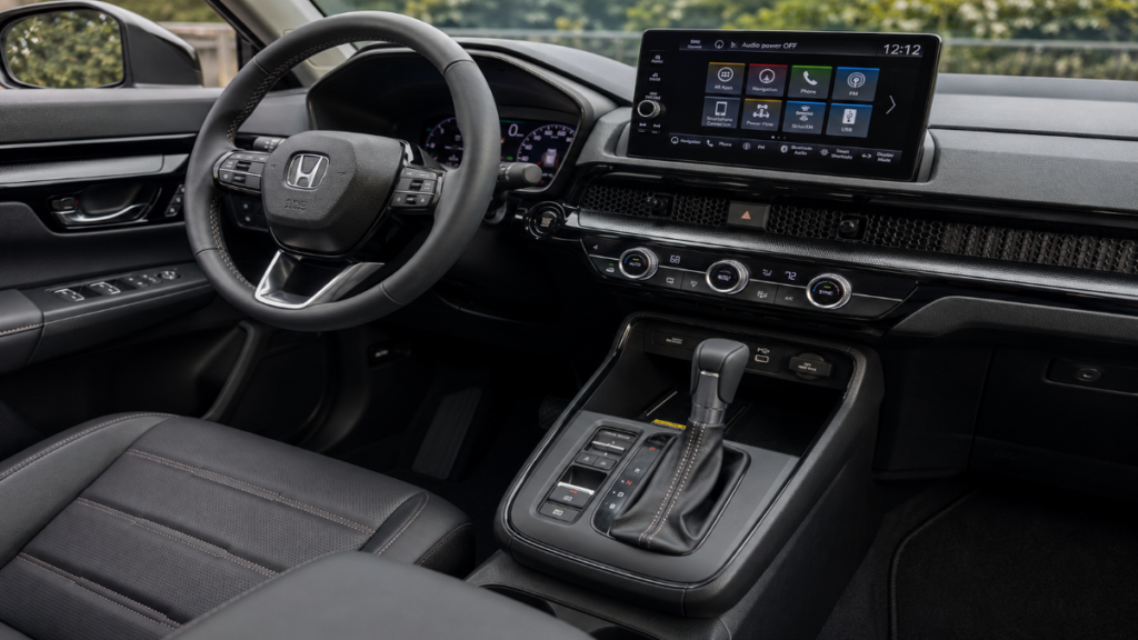 honda-cr-v-hybrid-sport-l-interior-leather-detail