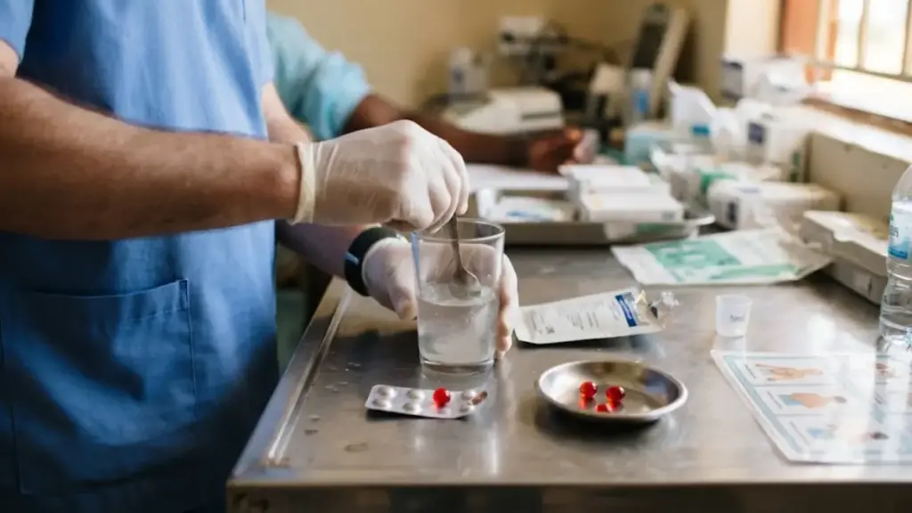 measles-symptoms-vitamin-a-supplementation-rehydration
