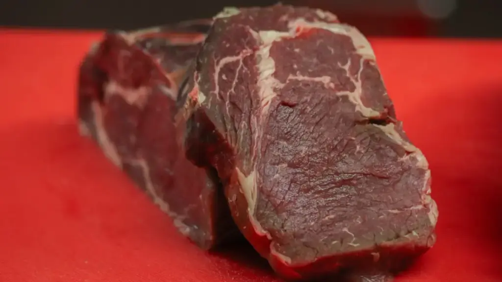raw-beef-chuck-and-brisket-primal-cuts-arranged-on-a-butcher-counter