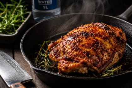 seared chicken thigh cast iron skillet muscle building chicken recipe easy quick
