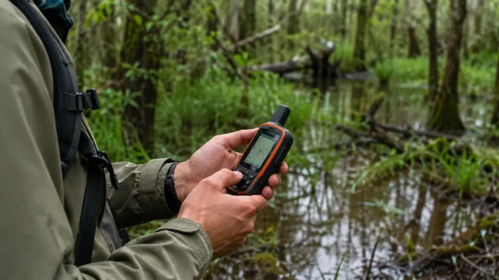 burmese-python-emergency-gps-satellite-communication