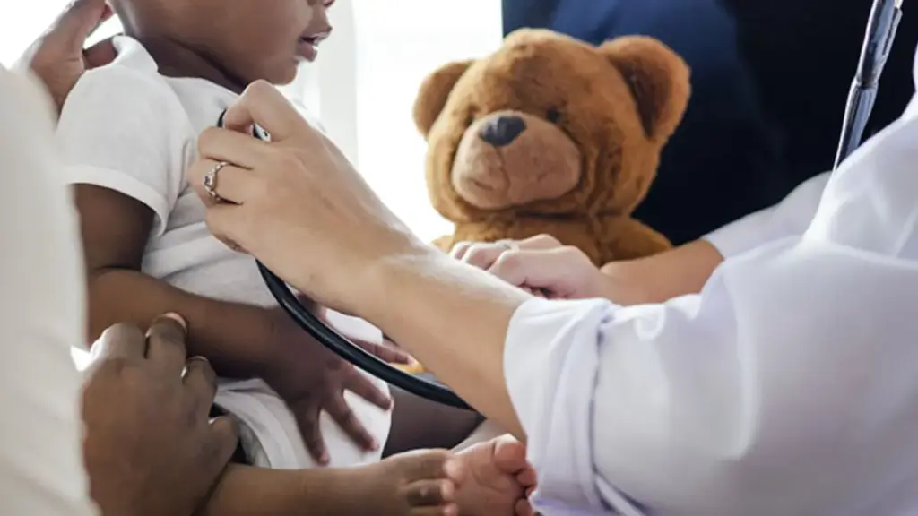 tote-fruity-contamination-kids-health-checks-pediatric-clinic-waiting-room