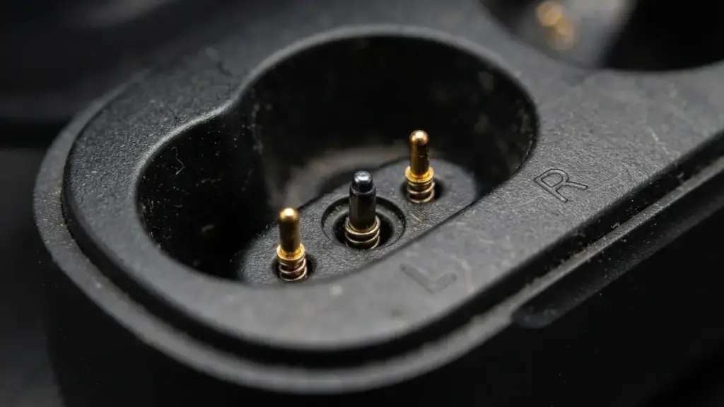 Defective charging pins mechanism in bose ultra open earbuds case