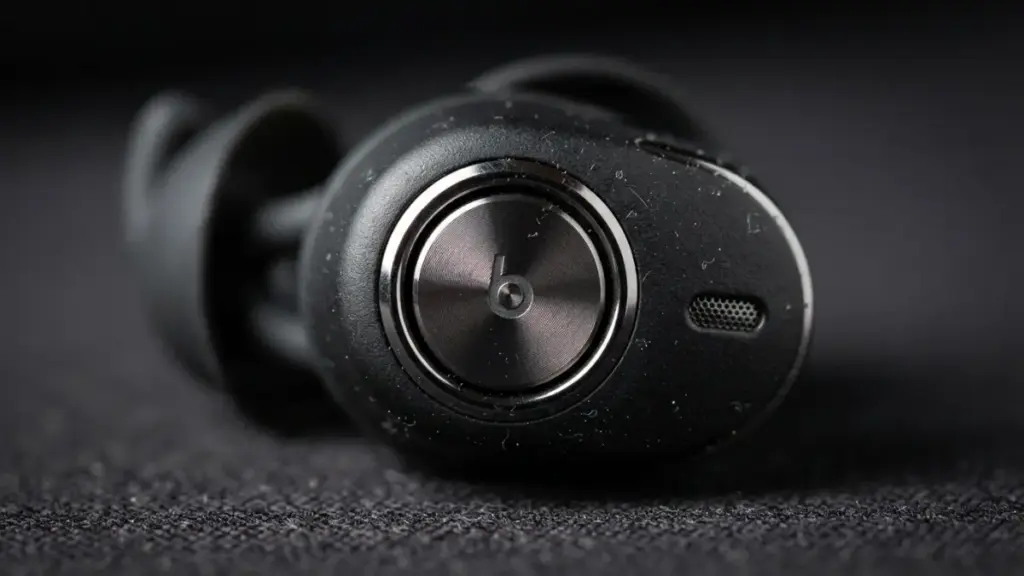 Physical control button evaluated in bose ultra open earbuds review